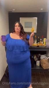 ssbbwladyjiggles Onlyfans leaked video 5379141 on Hotleaks.tv