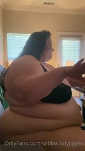 5379330