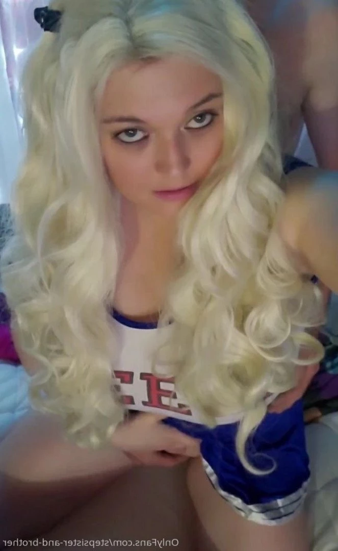 stepsister-and-brother Onlyfans leaked photo 4994660 on Hotleaks.tv