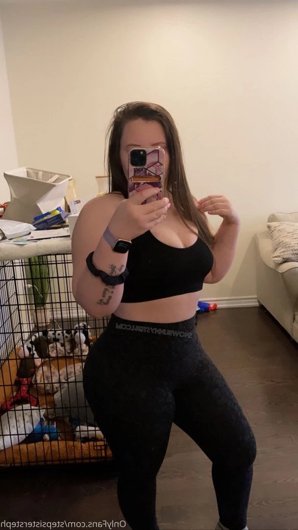 stepsistersteph Onlyfans leaked photo 4924558 on Hotleaks.tv