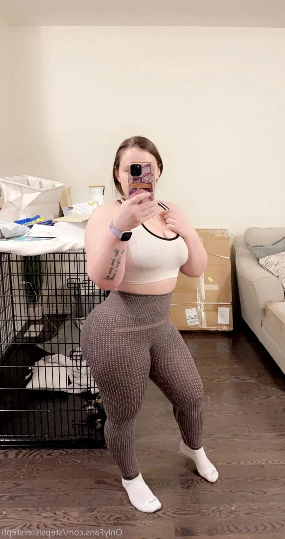 stepsistersteph Onlyfans leaked photo 4924575 on Hotleaks.tv