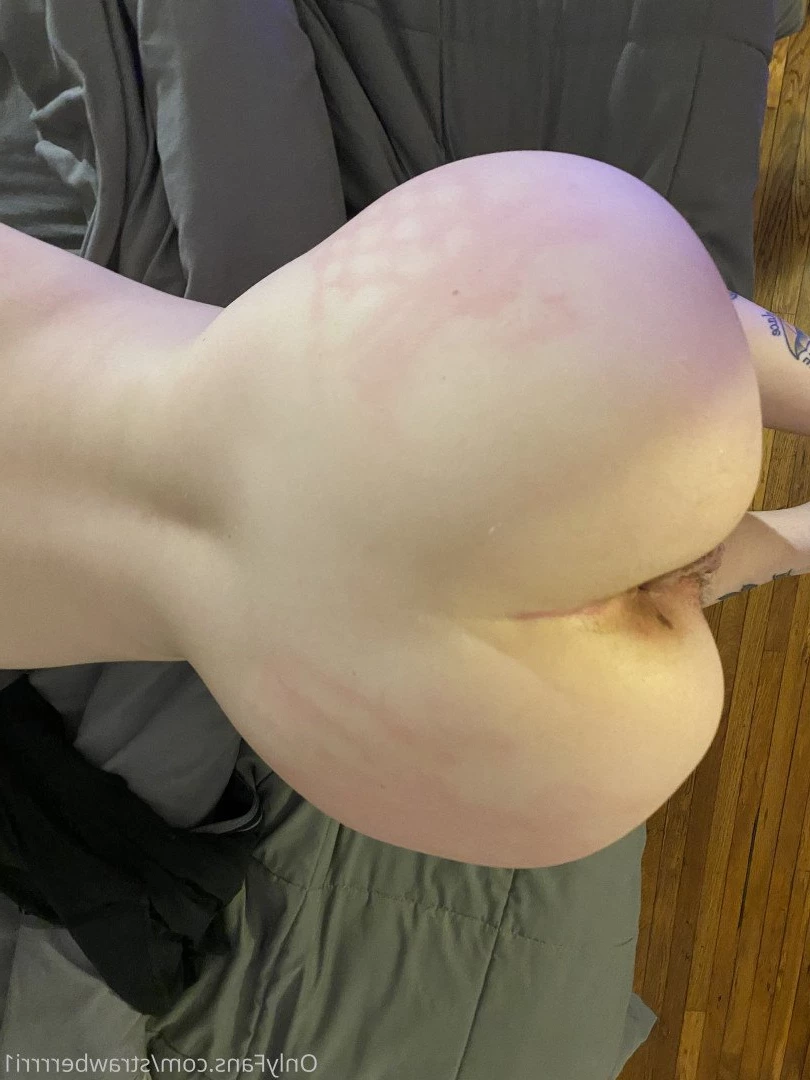 OF BIGGEST SLUT [ strawberrrri1 ] Onlyfans leaked photo 4923607 on Hotleaks.tv
