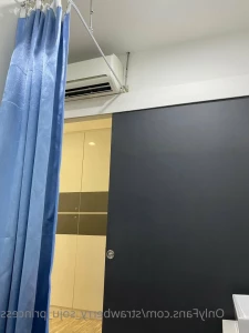 4992493