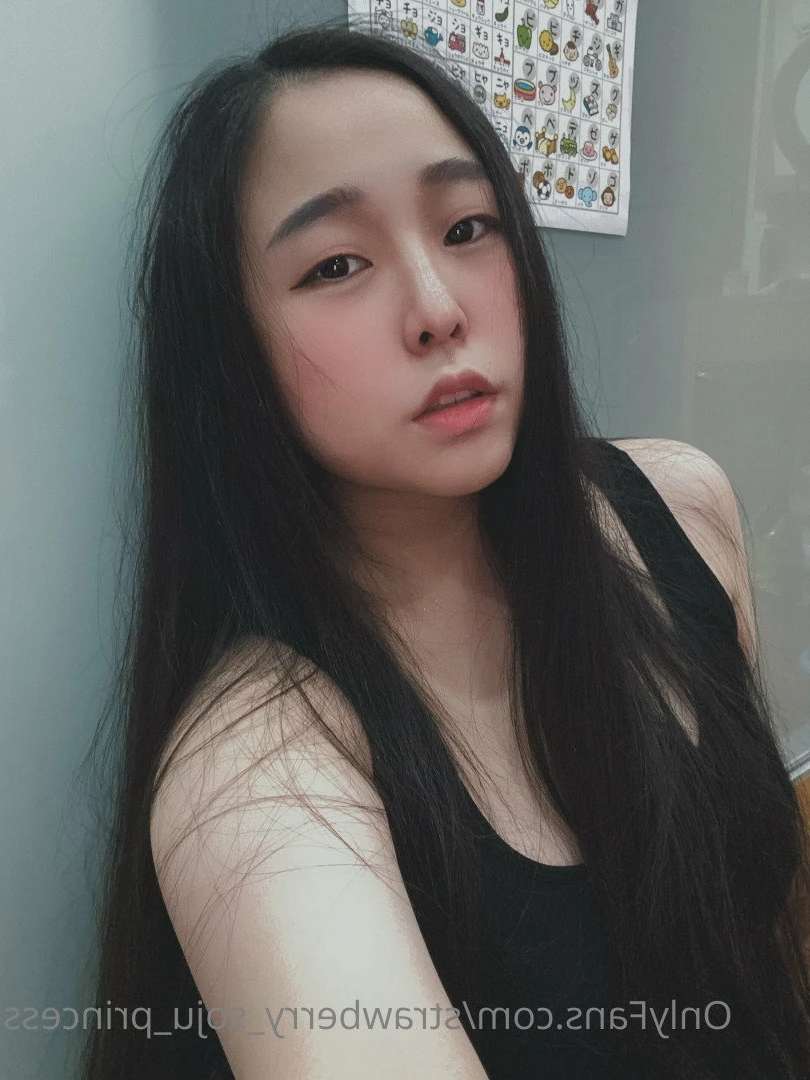 공주님 ♡ ≧ • ᴗ • ≦ [ strawberry_soju_princess ] Onlyfans leaked photo 4992509 on Hotleaks.tv