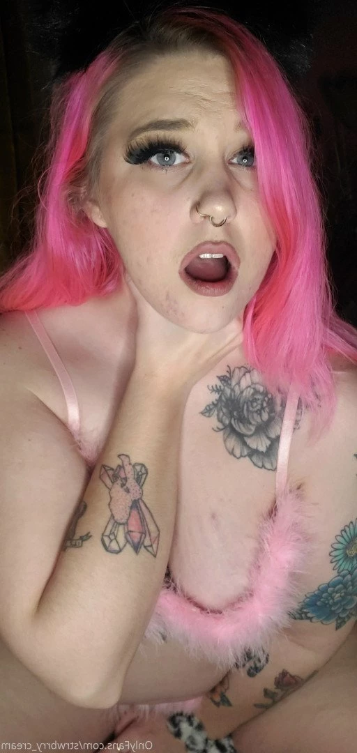 Chloe Cream VIP🍓 [ chloecreamvip ] Onlyfans leaked photo 4992009 on Hotleaks.tv