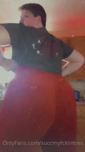 succmyfckintoes Onlyfans leaked video 5390080 on Hotleaks.tv