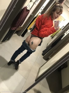 7896050