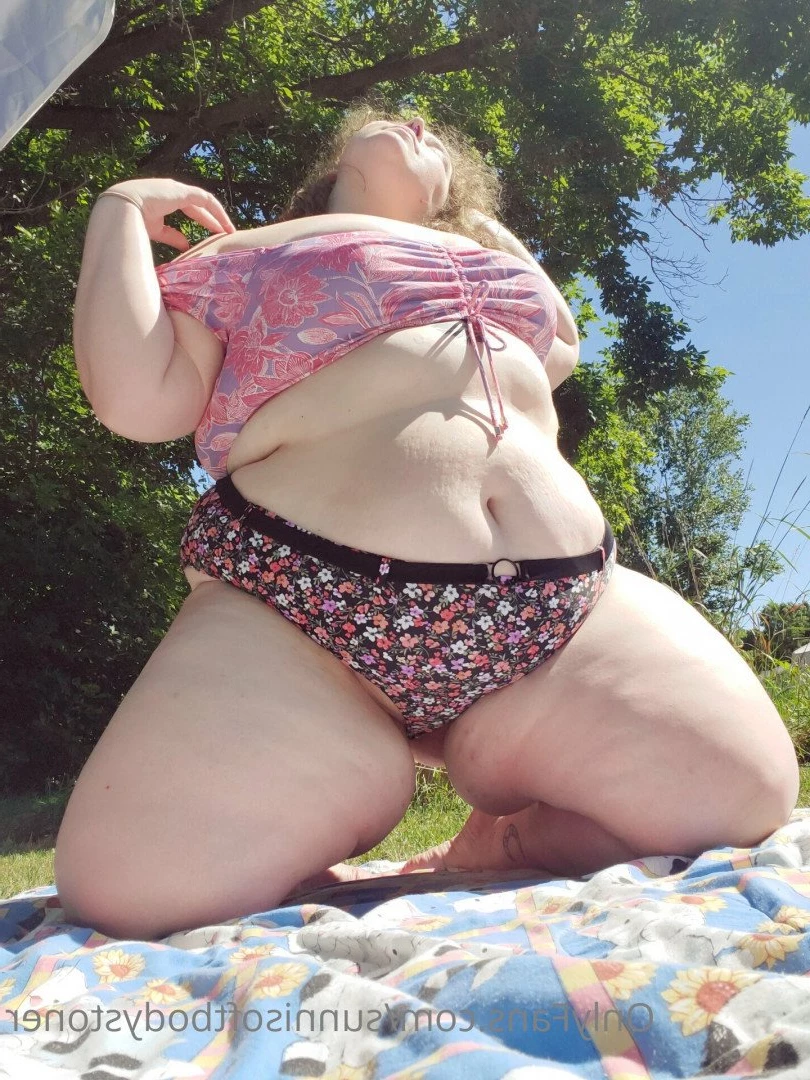 sunnisoftbodystoner Onlyfans leaked photo 4920026 on Hotleaks.tv
