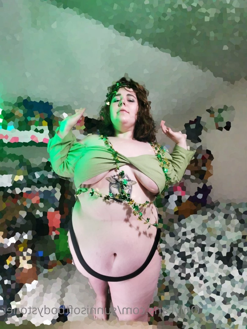 sunnisoftbodystoner Onlyfans leaked photo 4920098 on Hotleaks.tv