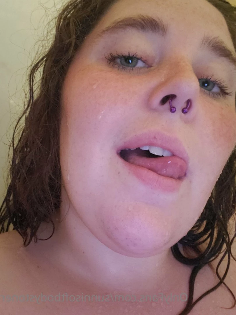 sunnisoftbodystoner Onlyfans leaked photo 4920223 on Hotleaks.tv