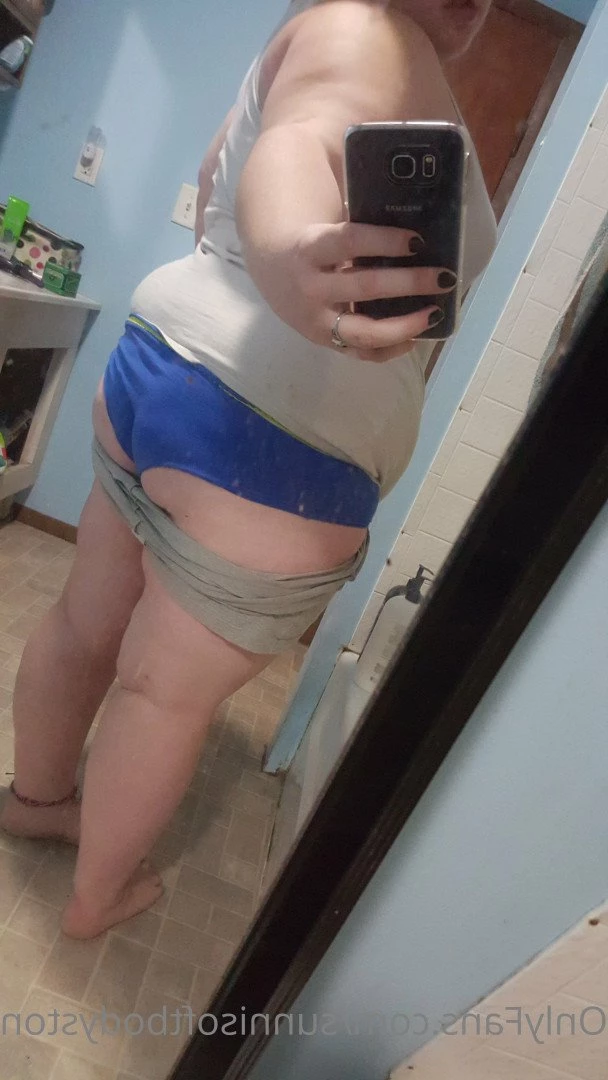 sunnisoftbodystoner Onlyfans leaked photo 4920351 on Hotleaks.tv