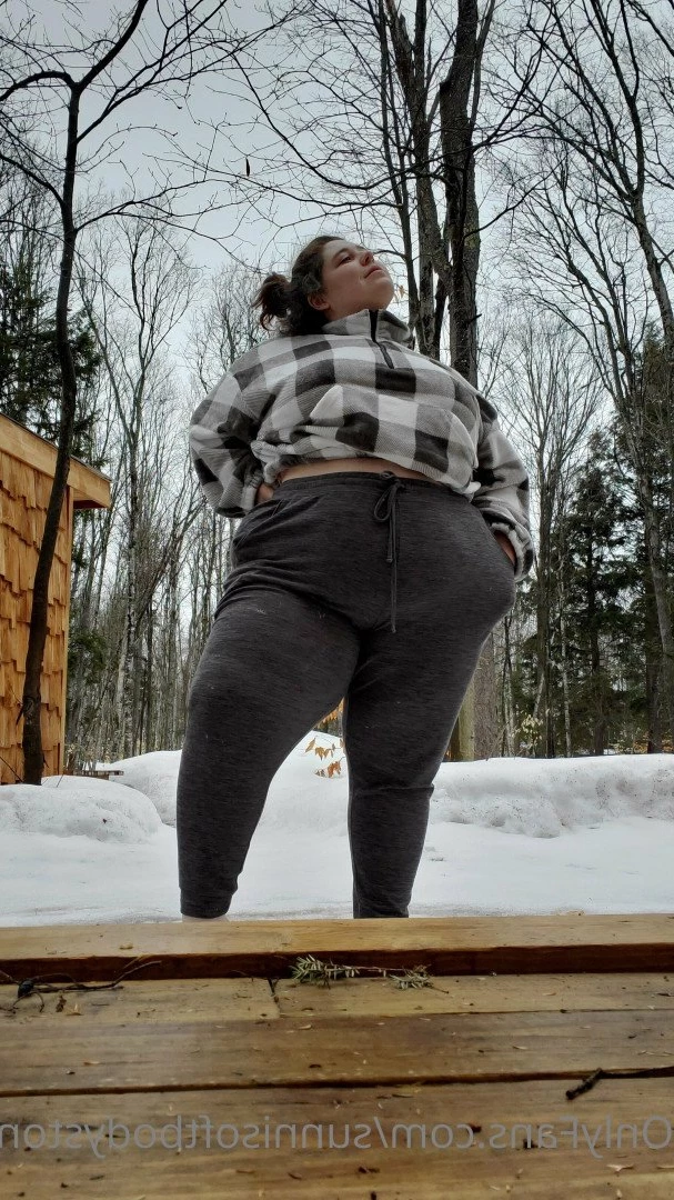 sunnisoftbodystoner Onlyfans leaked photo 4920528 on Hotleaks.tv