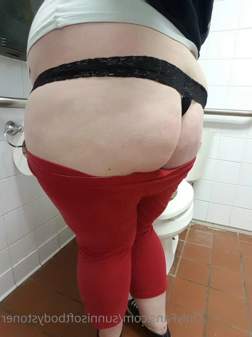 sunnisoftbodystoner Onlyfans leaked photo 4920704 on Hotleaks.tv