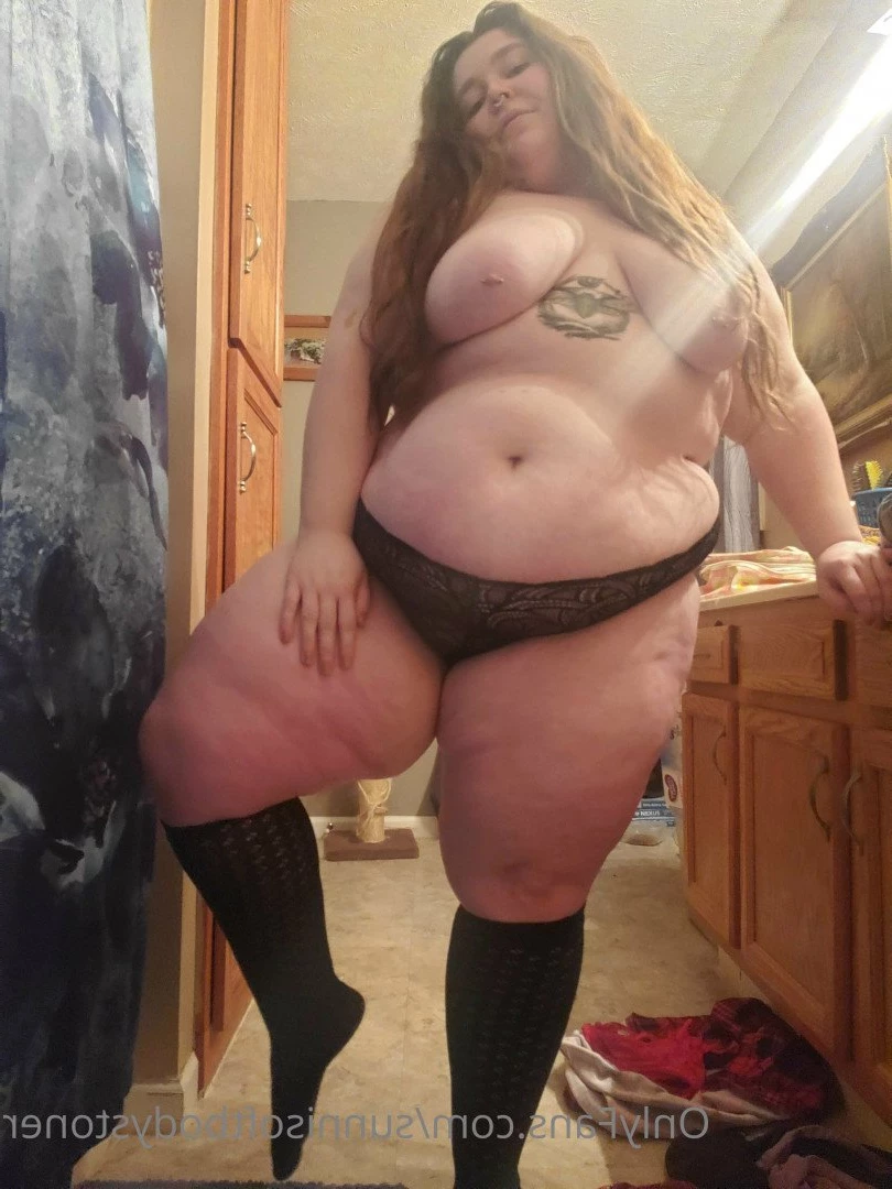 sunnisoftbodystoner Onlyfans leaked photo 4920747 on Hotleaks.tv