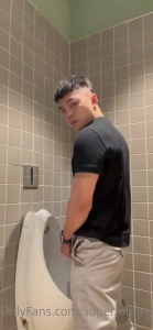 Johnny [ superjohnny1994 ] Onlyfans leaked video 8634003 on Hotleaks.tv