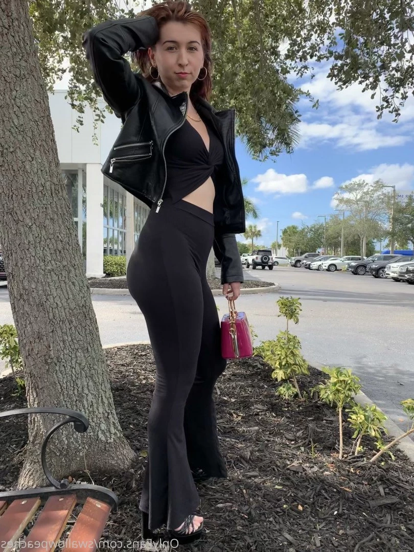swallowpeaches Onlyfans leaked photo 4913202 on Hotleaks.tv
