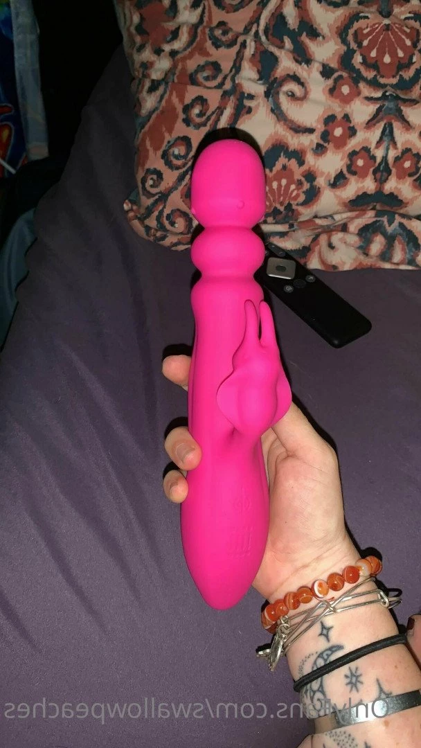 swallowpeaches Onlyfans leaked photo 4913434 on Hotleaks.tv