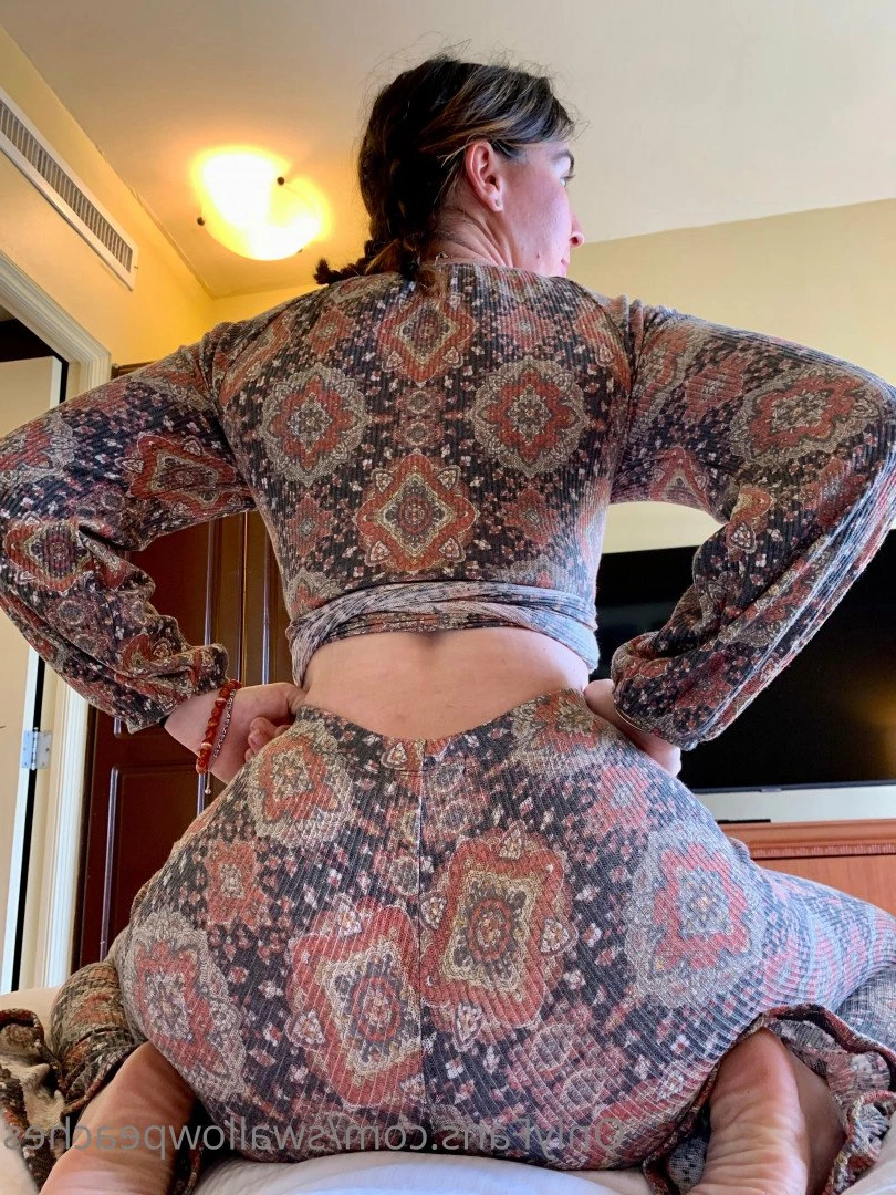 swallowpeaches Onlyfans leaked photo 4913457 on Hotleaks.tv