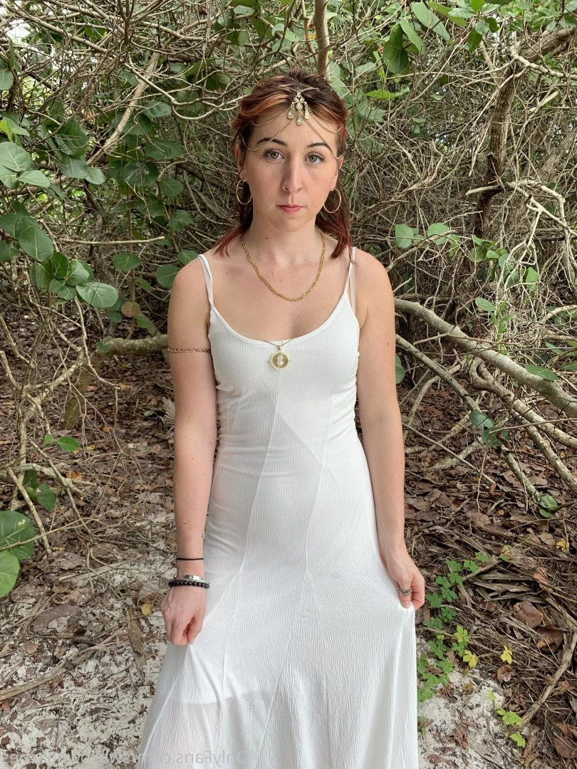 swallowpeaches Onlyfans leaked photo 4914003 on Hotleaks.tv