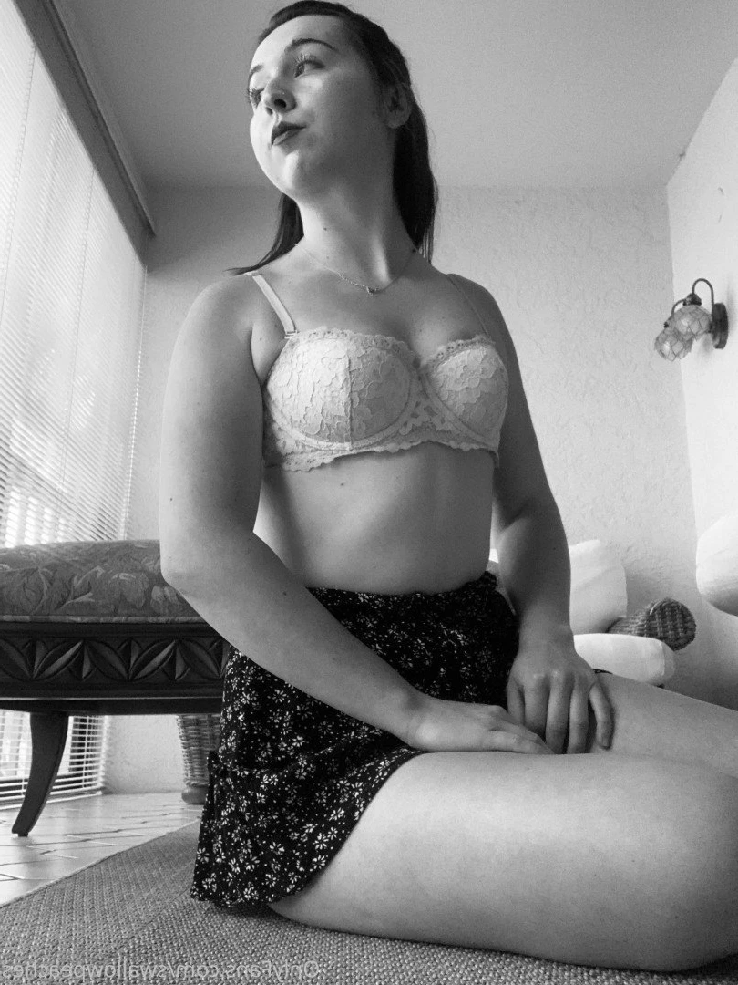 swallowpeaches Onlyfans leaked photo 4914416 on Hotleaks.tv
