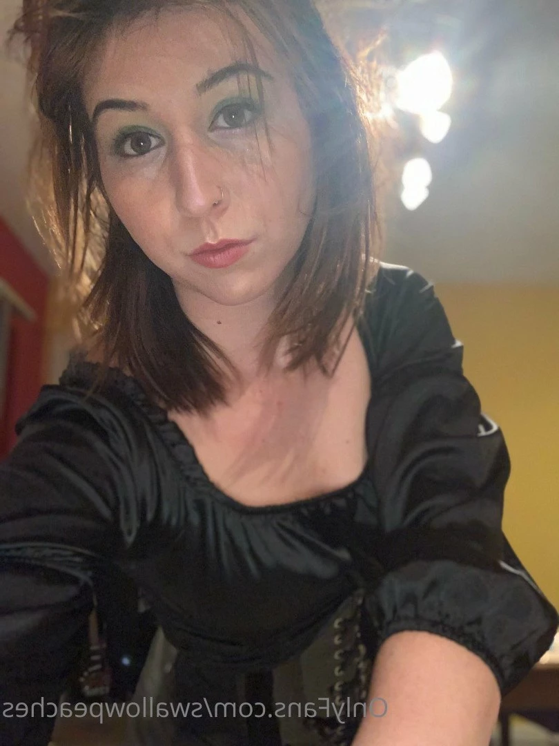 swallowpeaches Onlyfans leaked photo 4914514 on Hotleaks.tv