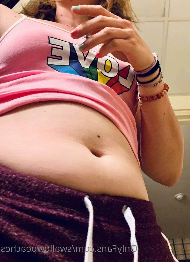 swallowpeaches Onlyfans leaked photo 4914740 on Hotleaks.tv