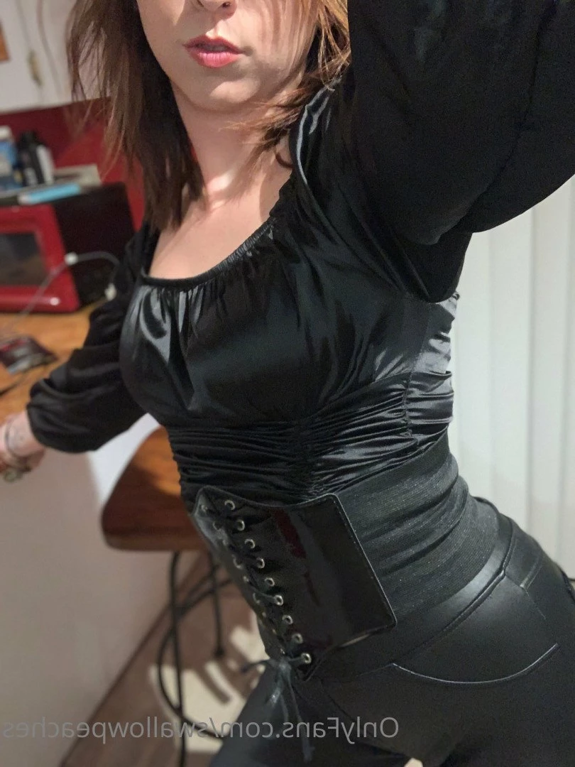 swallowpeaches Onlyfans leaked photo 4914928 on Hotleaks.tv