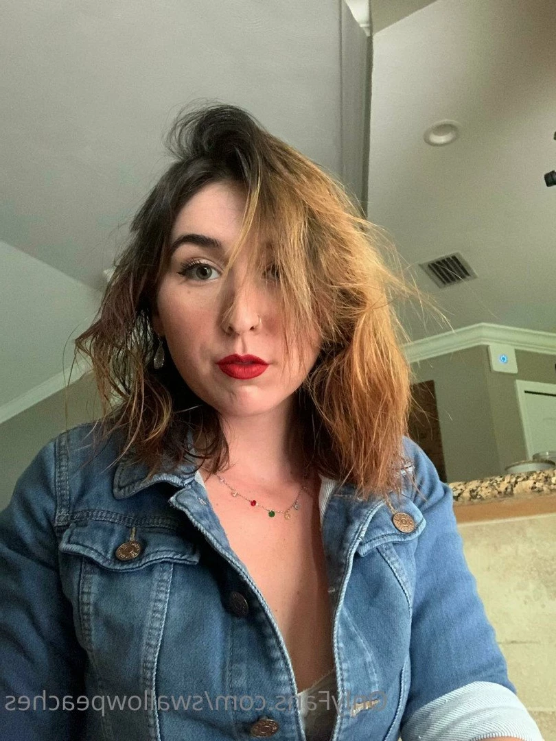 swallowpeaches Onlyfans leaked photo 4915117 on Hotleaks.tv