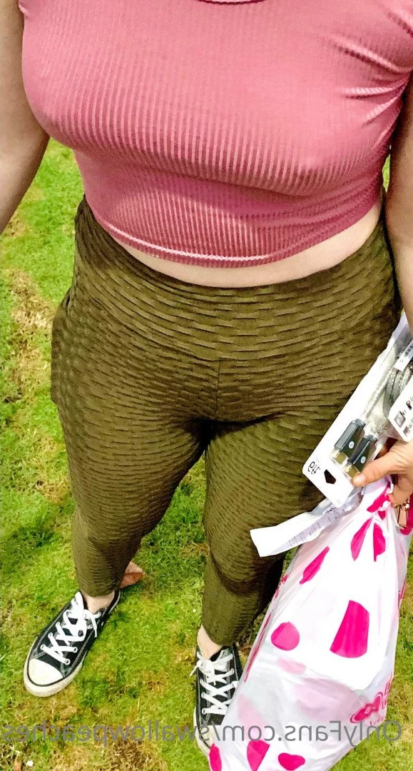 swallowpeaches Onlyfans leaked photo 4915862 on Hotleaks.tv