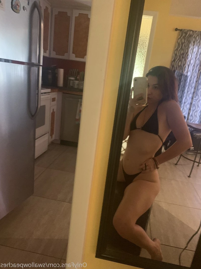 swallowpeaches Onlyfans leaked photo 4915921 on Hotleaks.tv
