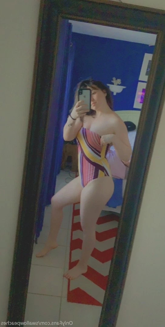 swallowpeaches Onlyfans leaked photo 4916291 on Hotleaks.tv