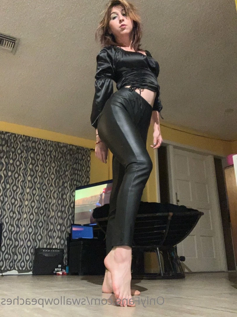 swallowpeaches Onlyfans leaked photo 4916732 on Hotleaks.tv