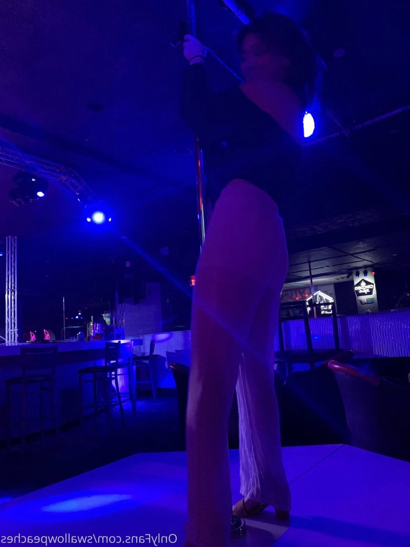 swallowpeaches Onlyfans leaked photo 4916947 on Hotleaks.tv