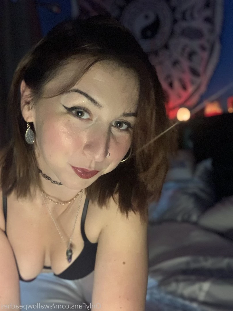 swallowpeaches Onlyfans leaked photo 4917181 on Hotleaks.tv