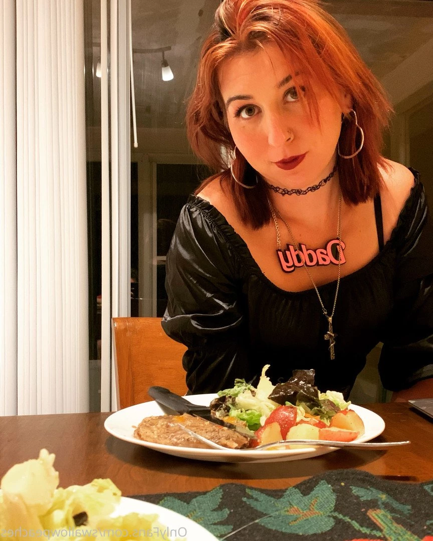 swallowpeaches Onlyfans leaked photo 4917299 on Hotleaks.tv