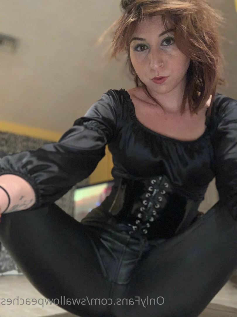 swallowpeaches Onlyfans leaked photo 4917354 on Hotleaks.tv