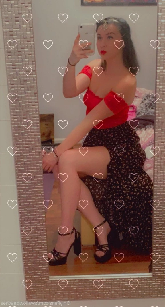 swallowpeaches Onlyfans leaked photo 4917421 on Hotleaks.tv