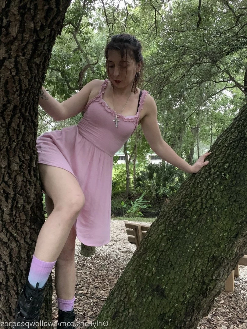 swallowpeaches Onlyfans leaked photo 4917700 on Hotleaks.tv