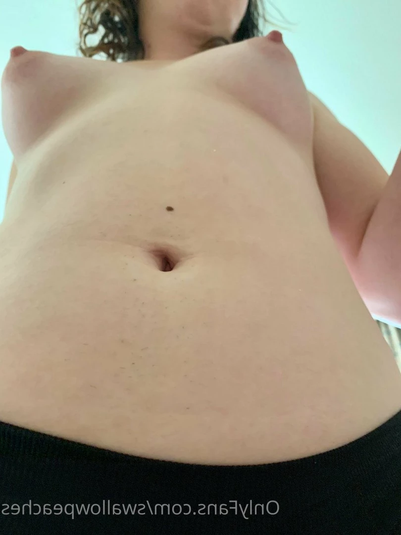 swallowpeaches Onlyfans leaked photo 4918104 on Hotleaks.tv