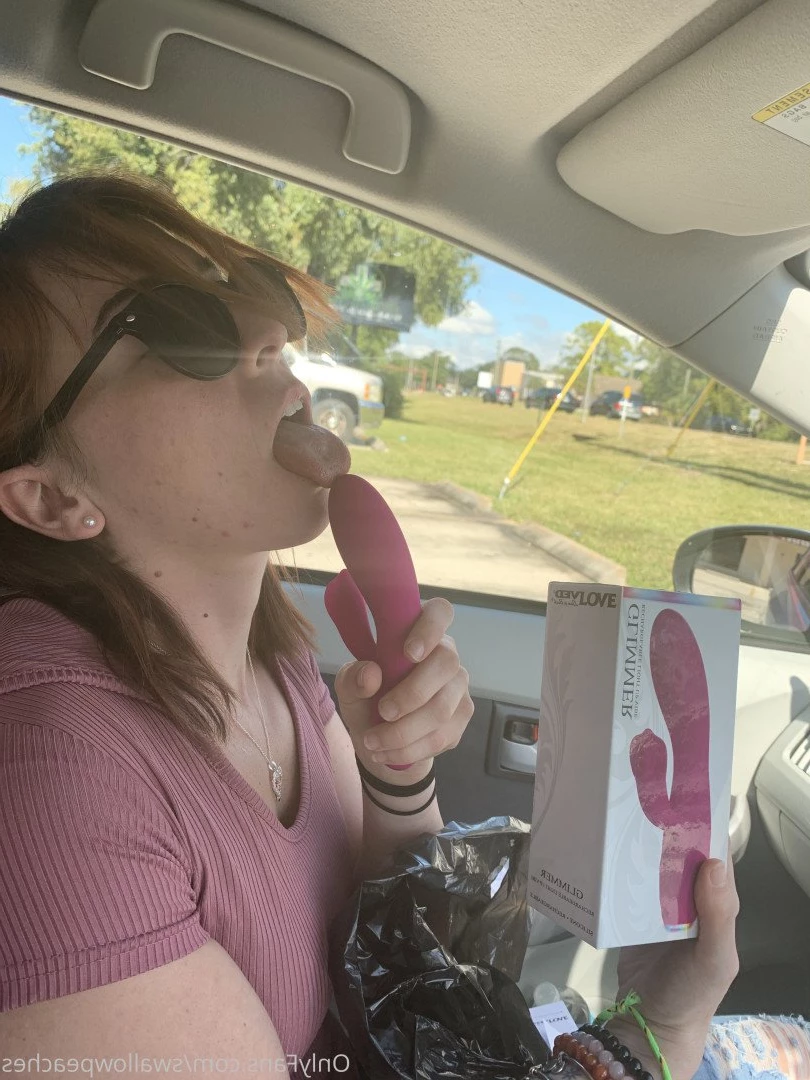 swallowpeaches Onlyfans leaked photo 4918237 on Hotleaks.tv