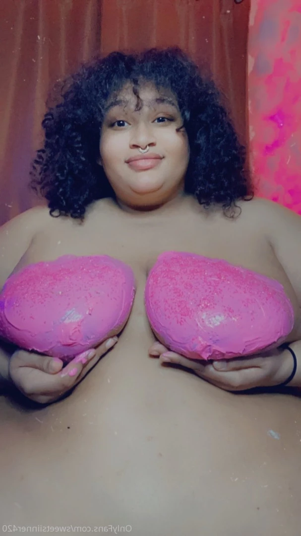 BBW Amber 🥰 [ bbwamberlve ] Onlyfans leaked photo 10937670 on Hotleaks.tv