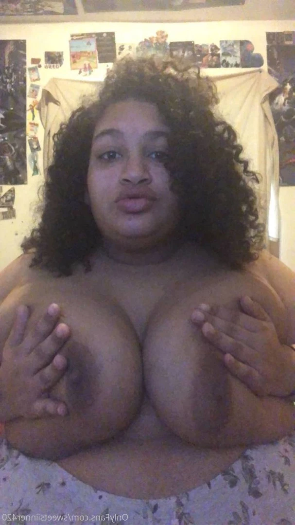 BBW Amber 🥰 [ bbwamberlve ] Onlyfans leaked photo 11104315 on Hotleaks.tv
