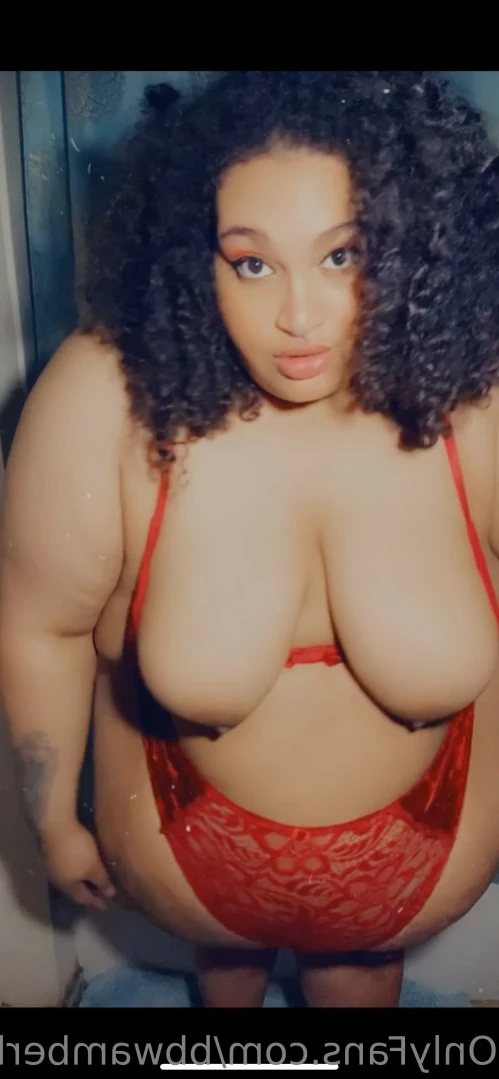 BBW Amber 🥰 [ bbwamberlve ] Onlyfans leaked photo 11104609 on Hotleaks.tv