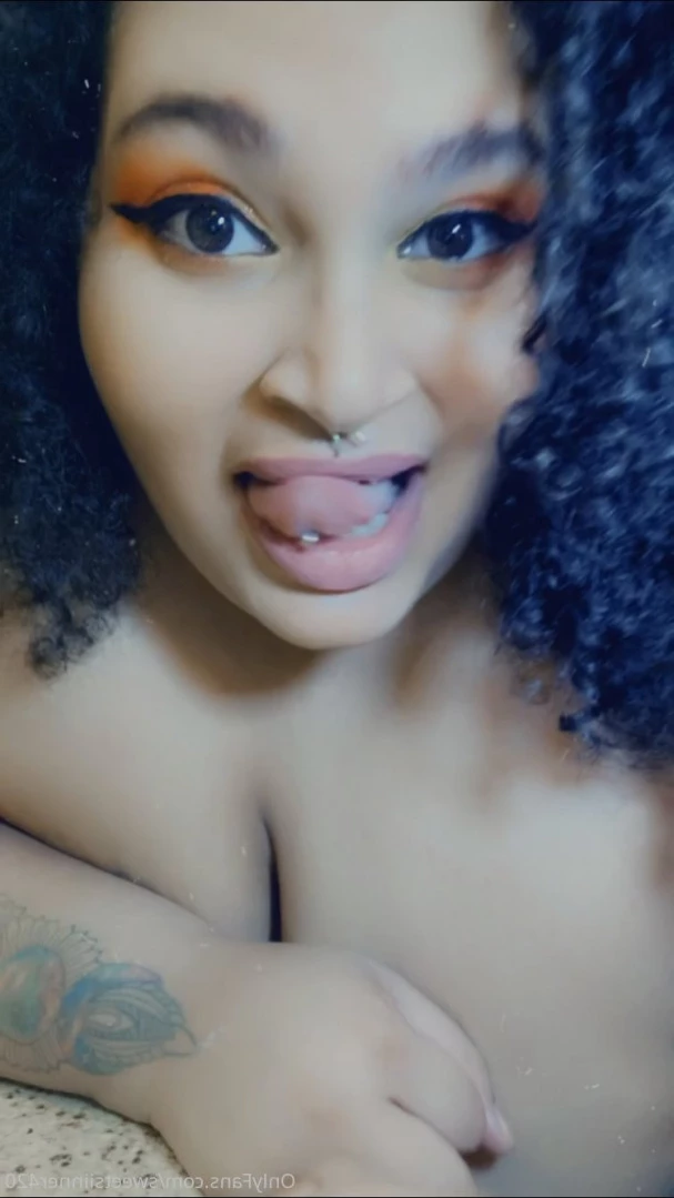 BBW Amber 🥰 [ bbwamberlve ] Onlyfans leaked photo 11632421 on Hotleaks.tv