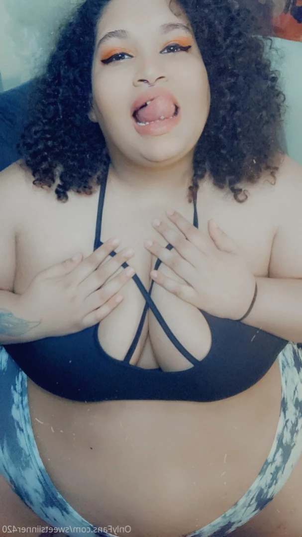 BBW Amber 🥰 [ bbwamberlve ] Onlyfans leaked photo 11824714 on Hotleaks.tv