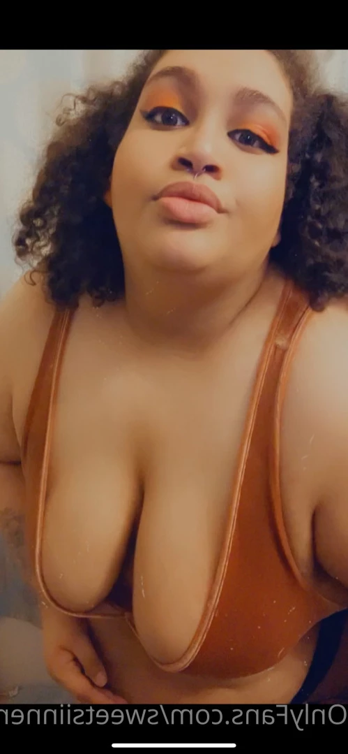 BBW Amber 🥰 [ bbwamberlve ] Onlyfans leaked photo 14877335 on Hotleaks.tv