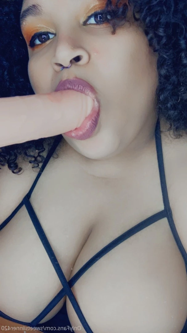 BBW Amber 🥰 [ bbwamberlve ] Onlyfans leaked photo 14983147 on Hotleaks.tv