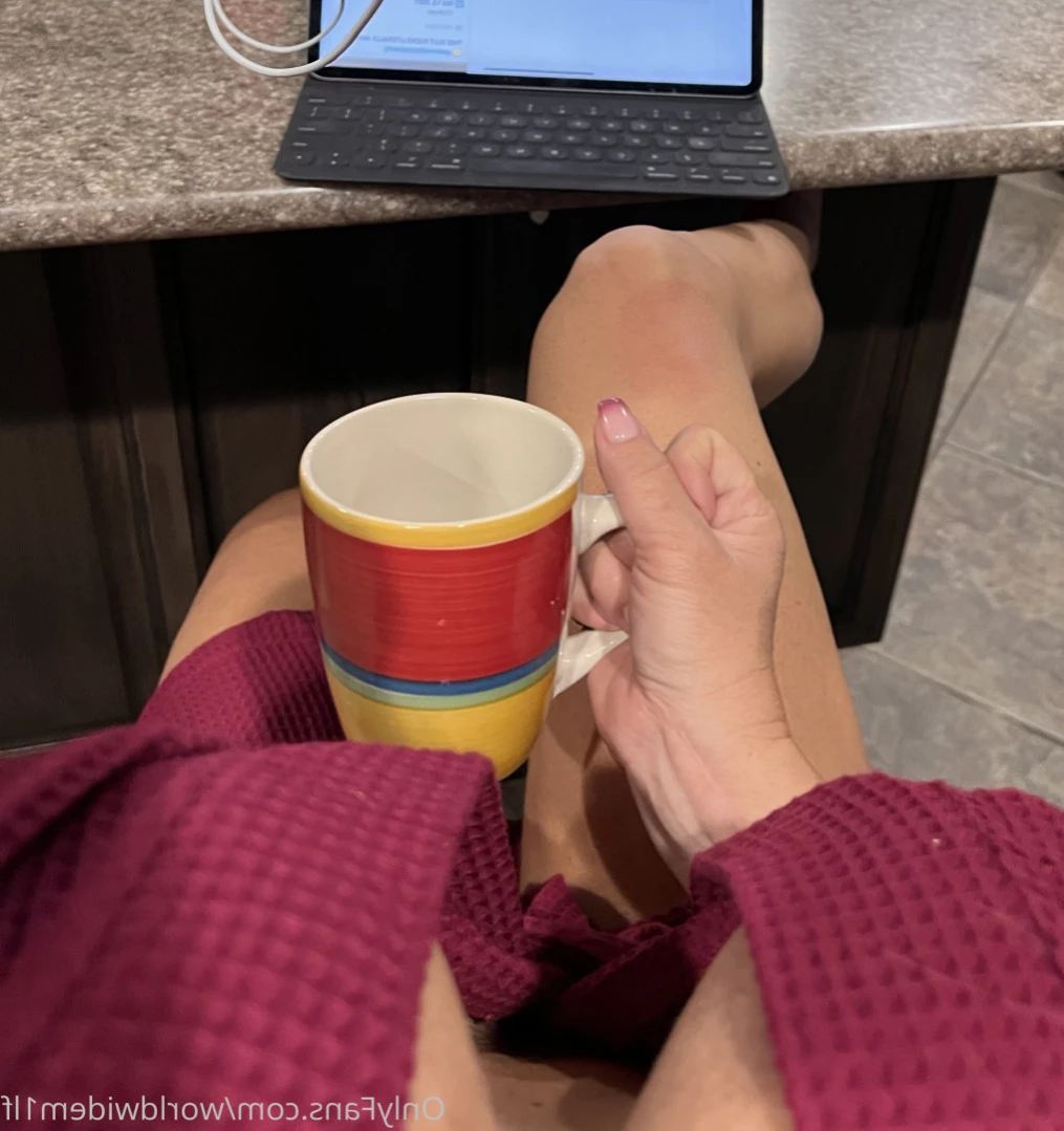 Swinger Step Mom [ swinging_mom_amie ] Onlyfans leaked photo 11101836 on Hotleaks.tv