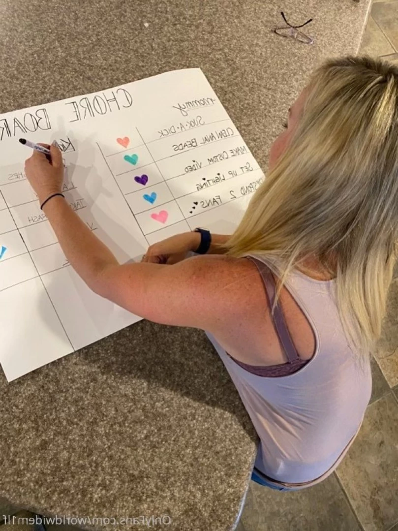 Swinger Step Mom [ swinging_mom_amie ] Onlyfans leaked photo 11101947 on Hotleaks.tv