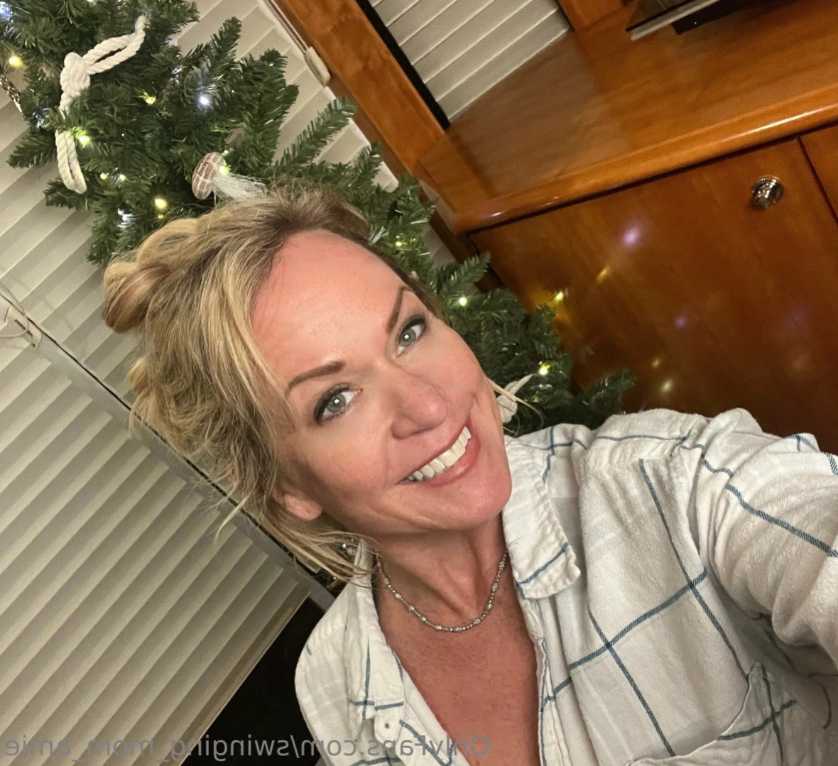 Swinger Step Mom [ swinging_mom_amie ] Onlyfans leaked photo 11102158 on Hotleaks.tv